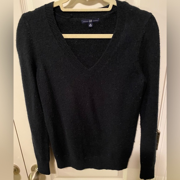 Gap Womens Navy Blue V-Neck Long Sleeve Lightweight Knit Sweater Top Size M - Picture 4 of 4